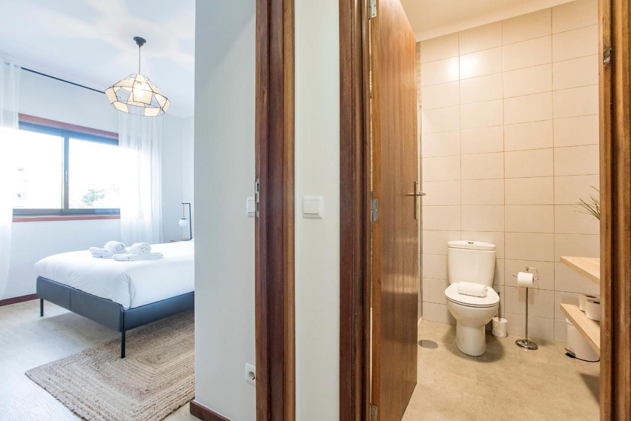 2Br Flat In Bonfim W/ Ac & Balcony By Lovelystay Porto Exteriér fotografie