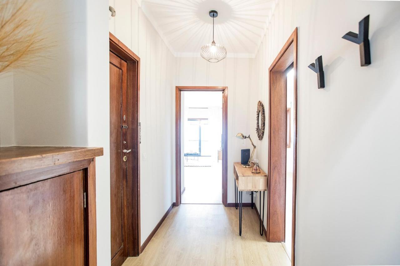 2Br Flat In Bonfim W/ Ac & Balcony By Lovelystay Porto Exteriér fotografie
